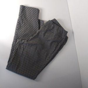 Roz & Ali Signature Fit Pull-On Ankle Pant Black White Geometric Stretch 12P EUC